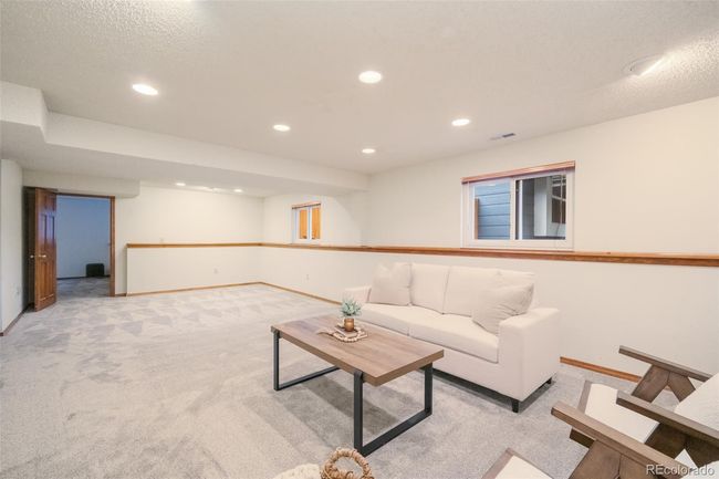 Basement Family Room | Image 37