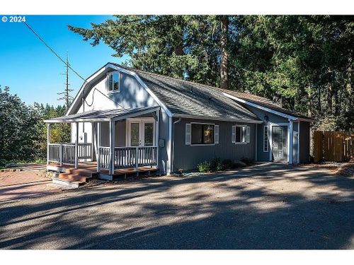 42912 E Larch Mountain Rd, Corbett, OR, 97019-8775 | Card Image