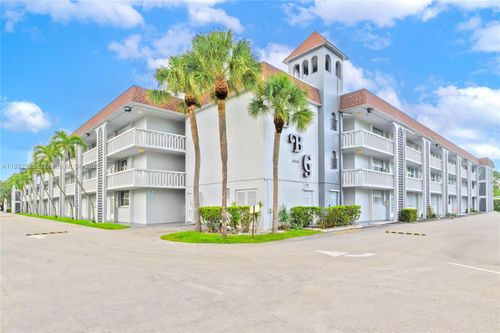 apt-308-400 Se 10th St, Deerfield Beach, FL, 33441-5551 | Card Image