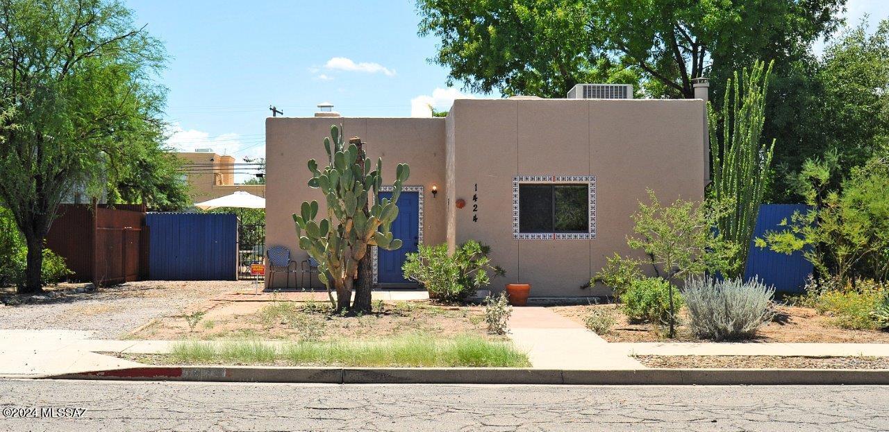 10th St, Tucson, AZ 85719