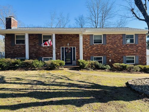 3508 Valley Trl, Chattanooga, TN, 37415-3913 | Card Image
