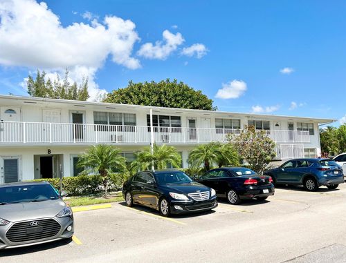 40 Windsor B, West Palm Beach, FL, 33417-2408 | Card Image