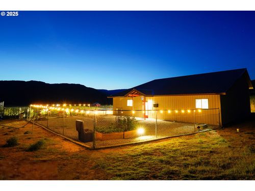 675 Peach Rd, Waterville, WA, 98858 | Card Image