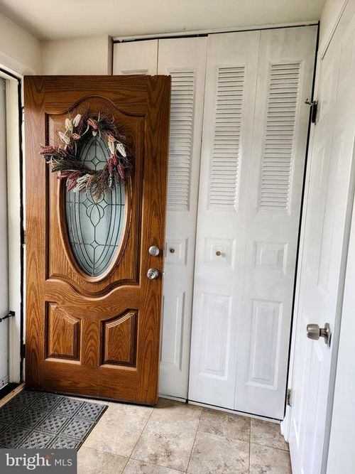 12325 Boncrest Dr, REISTERSTOWN, MD, 21136-1707 | Card Image