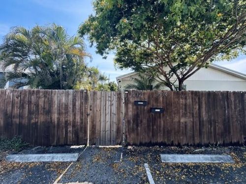 1534 Ne 3rd Ave, Fort Lauderdale, FL, 33304-1030 | Card Image