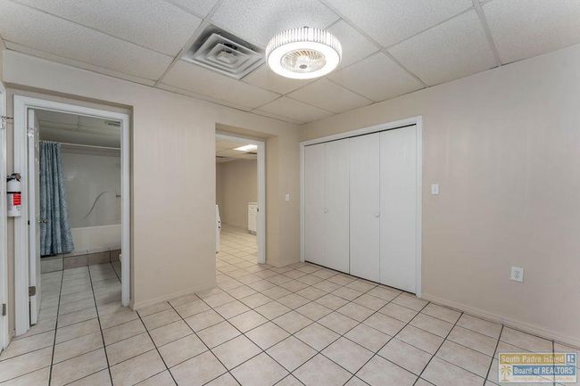 5712 Padre Blvd., Home with 6 bedrooms, 6 bathrooms and null parking in South Padre Island TX | Image 24