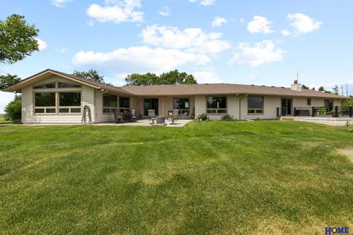 1450 208th Dr, Seward, NE, 68434-8109 | Card Image