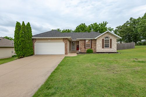 1105 W Scenic Hills Dr, Nixa, MO, 65714-7483 | Card Image