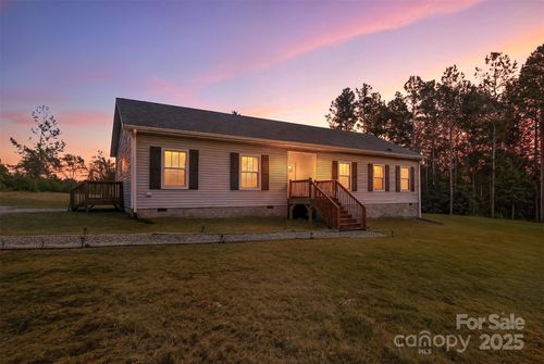 158 Semper Fidelis Rd, Olin, NC, 28660-8427 | Card Image