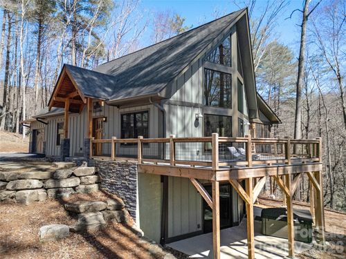 70 Unvdatlvi Ct, Brevard, NC, 28712-9277 | Card Image