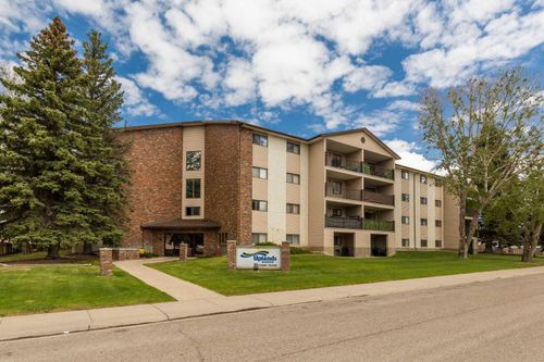 109-85 Foxbend Cres N, Lethbridge, AB, T1H5T4 | Card Image