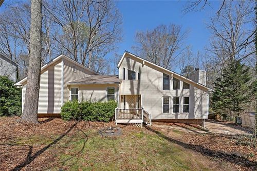 1146 Rolling Green Dr, Acworth, GA, 30102-2501 | Card Image