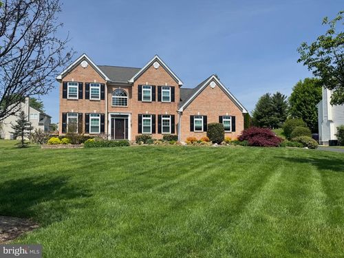 8 Buckley Cir, Royersford, PA, 19468-1859 | Card Image