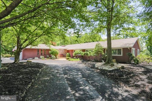 4225 Orchard Hill Rd, HARRISBURG, PA, 17110-3327 | Card Image