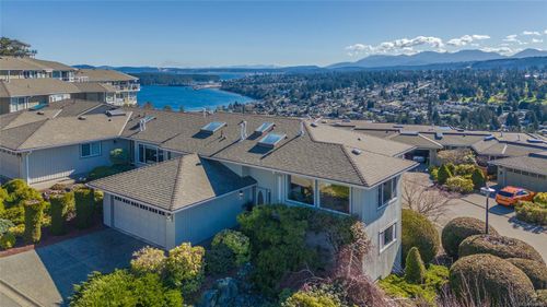 3385 Edgewood Dr, Nanaimo, BC, V9T5V2 | Card Image