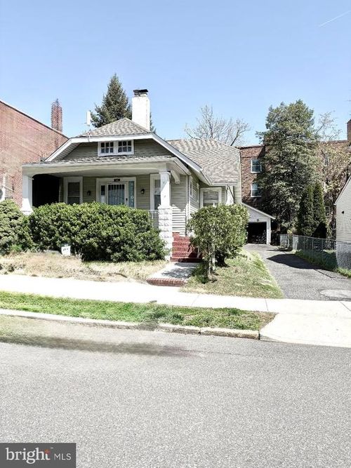 107 Poplar Ave, MERCHANTVILLE, NJ, 08109-1841 | Card Image