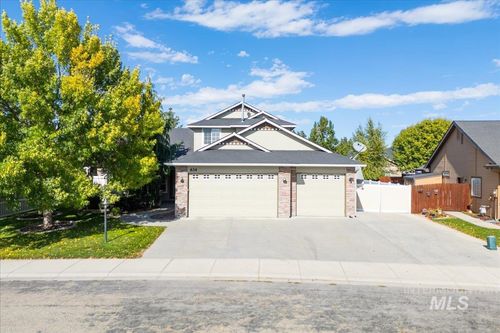 634 W Ashby Dr, Meridian, ID, 83646-4165 | Card Image