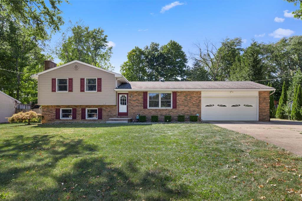 Stewart Rd, Mansfield, OH 44905