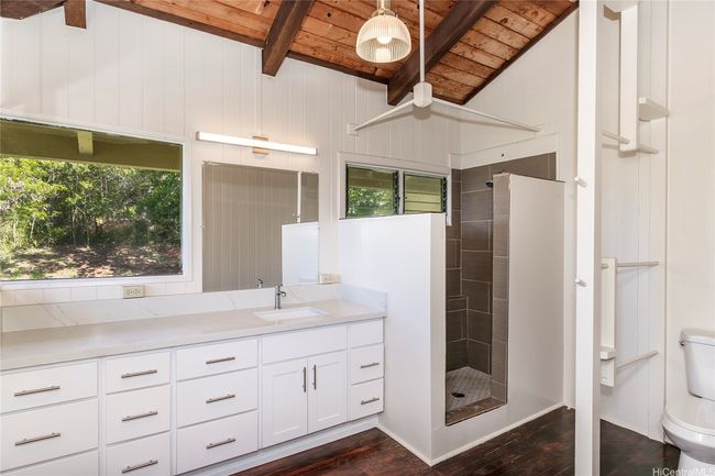 completely redone master bath | Image 19