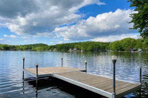 1 Beaver Ter, Wharton, NJ, 07885-2926 | Card Image