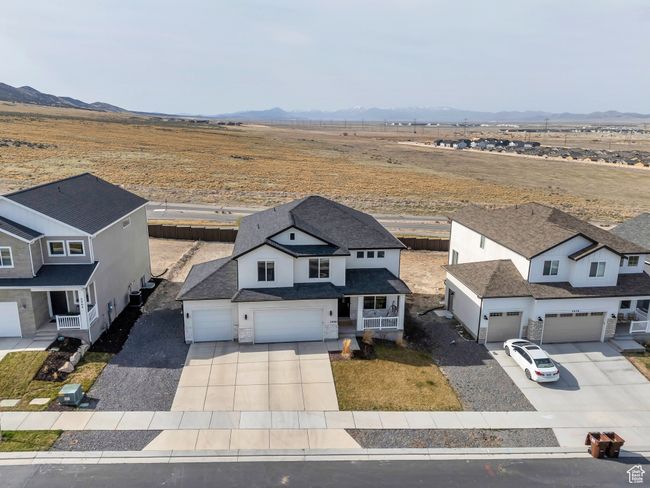 Drone / aerial view with a mountain view and a rural view | Image 29