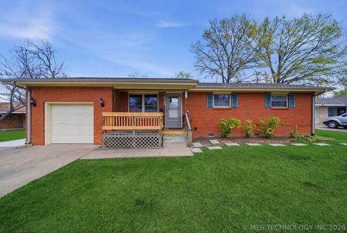 5132 Harvard Dr, Bartlesville, OK, 74006-8531 | Card Image