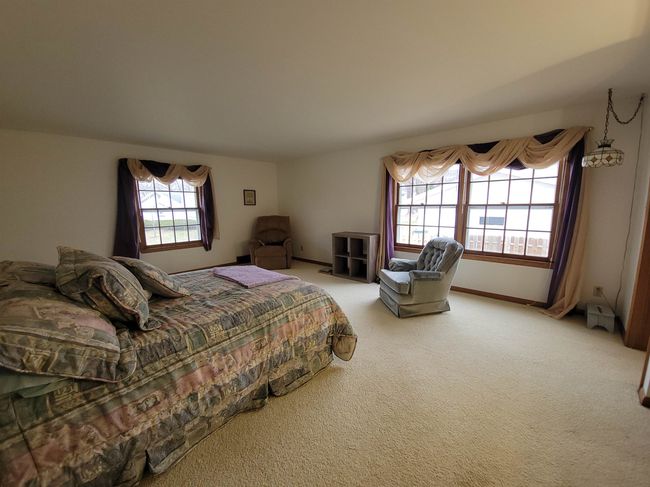 302 Riverview Ct, House other with 3 bedrooms, 3 bathrooms and null parking in Portage WI | Image 20