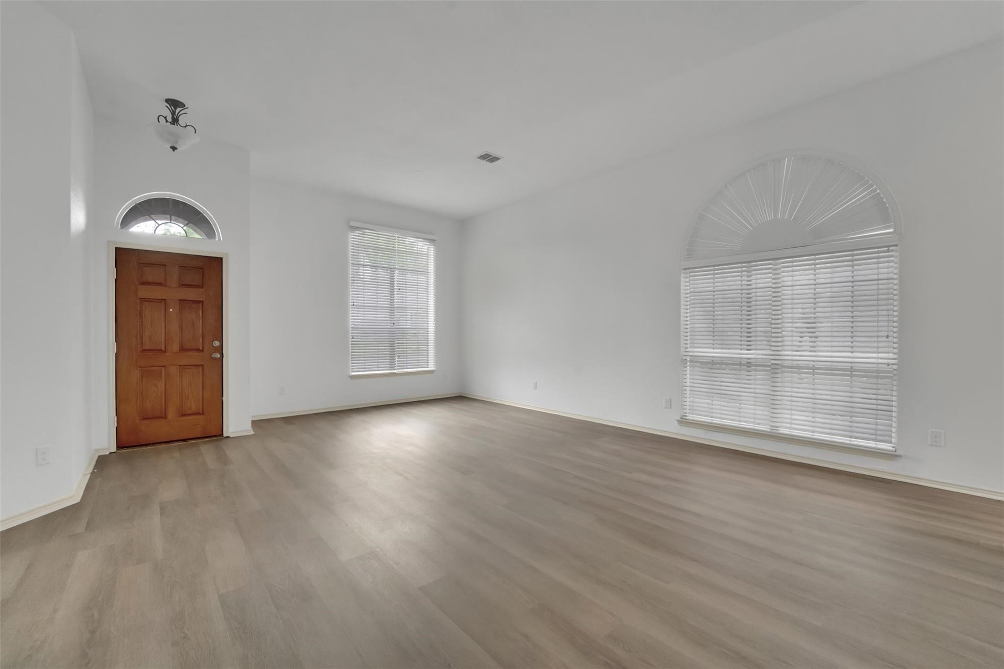 Residential Lease in Rowlett 2