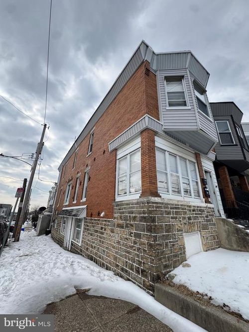 6428 W Girard Ave, Philadelphia, PA, 19151-4042 | Card Image