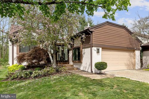 198 Sayre Dr, Princeton, NJ, 08540-5802 | Card Image