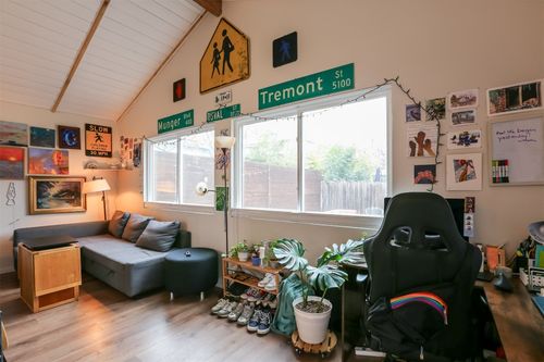 b-308 E 32nd St, Austin, TX, 78705-2406 | Card Image