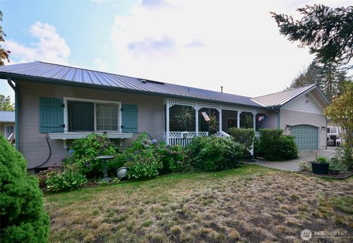 14913 Champion Estate Dr Se, Yelm, WA, 98597-8506 | Card Image
