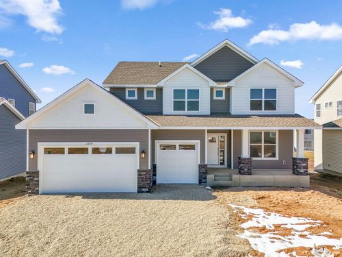2399 Tyrone Dr, Shakopee, MN, 55379-5600 | Card Image