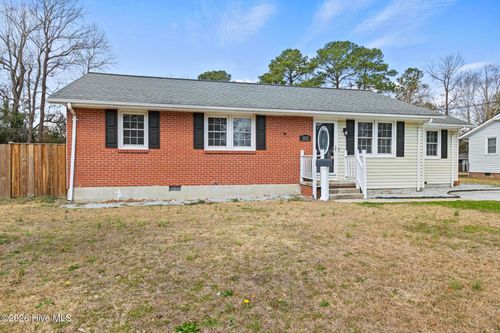 1033 Decatur Rd, Jacksonville, NC, 28540-6828 | Card Image