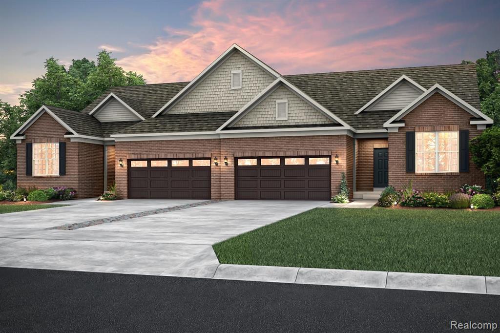 Lilac Ln, Clinton Township, MI 48036
