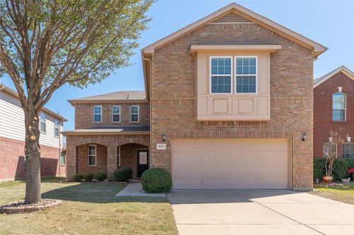 9032 Yellow Cedar Trl, Fort Worth, TX, 76244-5193 | Card Image