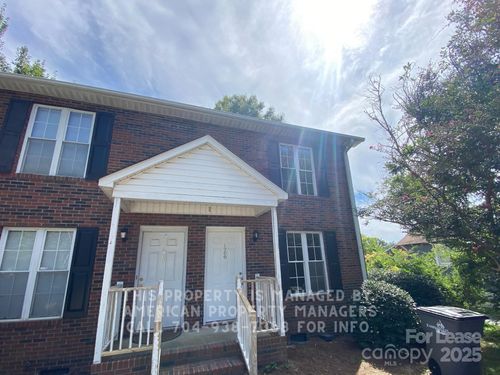 1906 Lane St, Kannapolis, NC, 28083-3953 | Card Image
