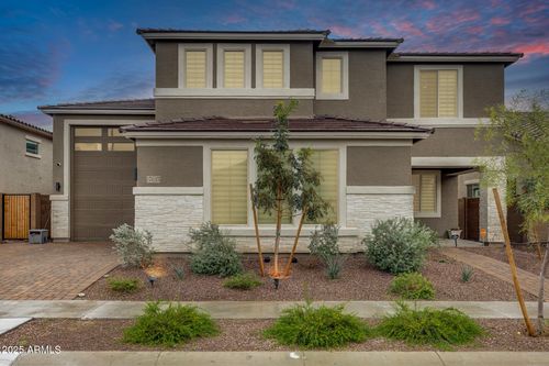 17635 W Red Fox Rd, Surprise, AZ, 85387-7189 | Card Image