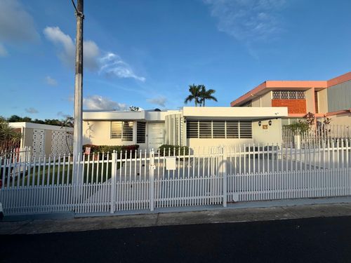2105 Calle Antioquia, GUAYNABO, PR, 00969-5045 | Card Image