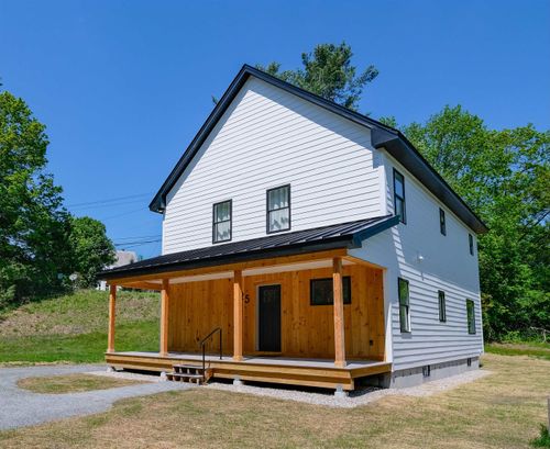 25 Prospect St, Ludlow, VT, 05149-1017 | Card Image