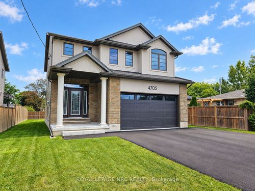 4705 Lee Ave, Niagara Falls, ON, L2H1M7 | Card Image