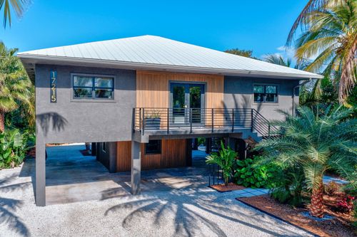 17215 Bonita Ln E, Sugarloaf Key, FL, 33042-3667 | Card Image
