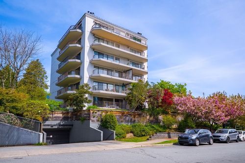 401-747 17th St, West Vancouver, BC, V7V3T4 | Card Image