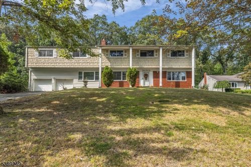 12 Celtic Way, Parsippany, NJ, 07054-1410 | Card Image