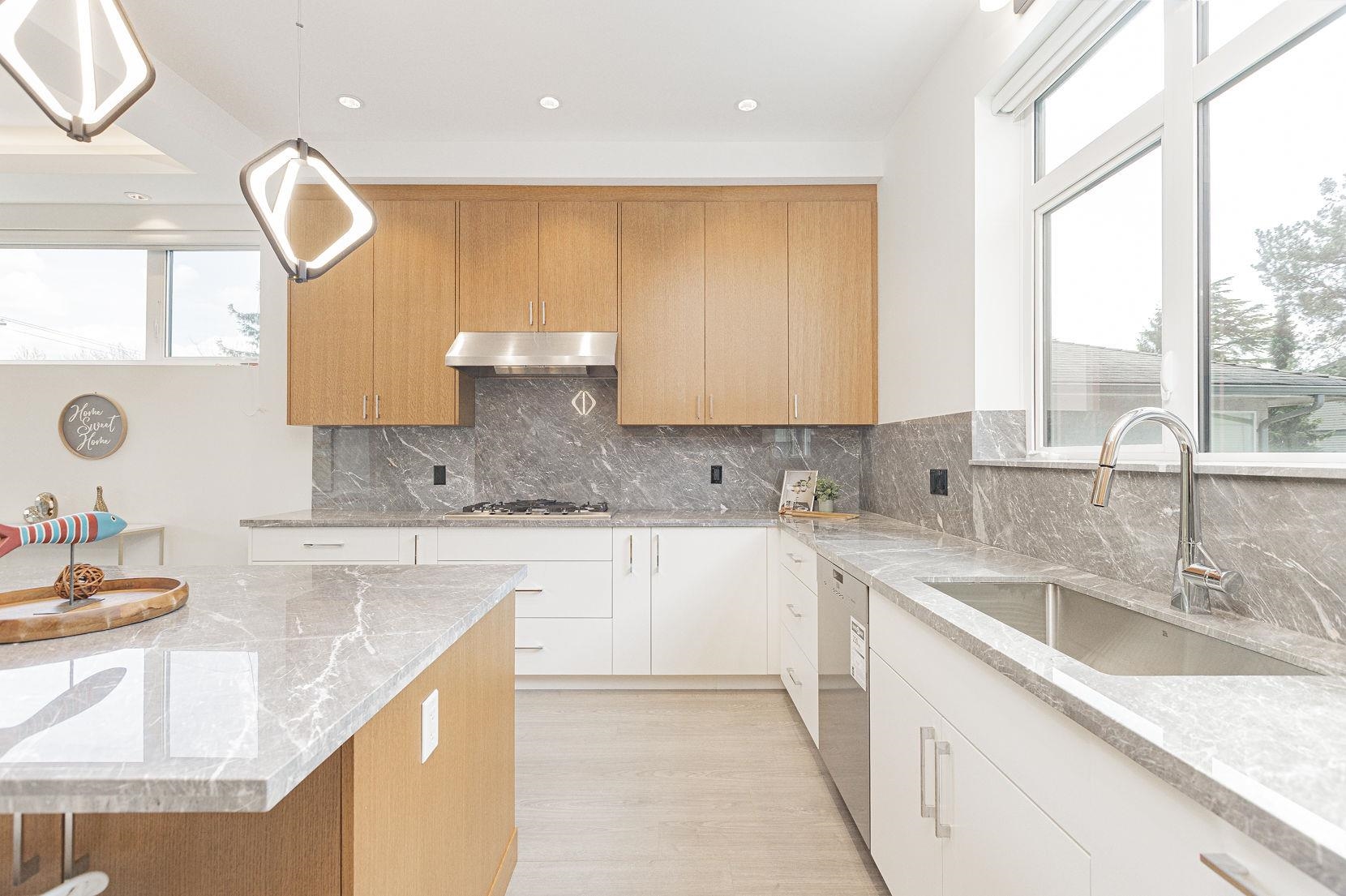Residential in Richmond 4