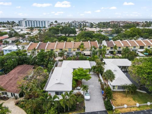 e2-4512 Seagrape Dr, Lauderdale By The Sea, FL, 33308-3522 | Card Image