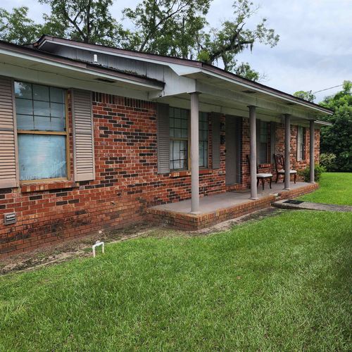 3 S Slappey St, Quincy, FL, 32351-2931 | Card Image
