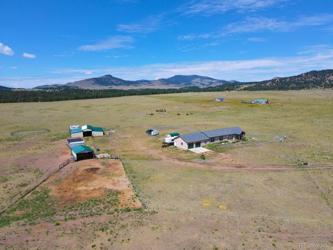 1925 Doe Valley Rd, House other with 3 bedrooms, 2 bathrooms and null parking in Guffey CO | Image 4