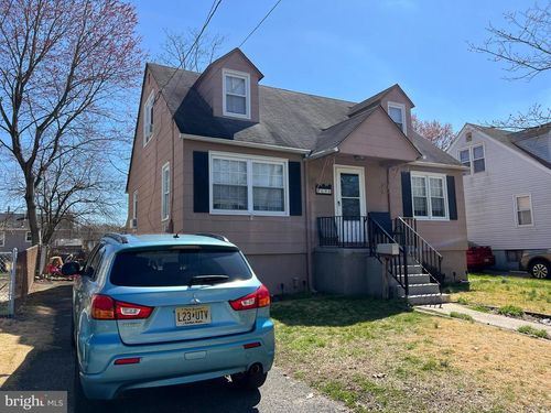 698 Washington Ave, WOODBURY, NJ, 08096-3545 | Card Image