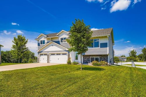905 Burton Cir, Montrose, MN, 55363-4513 | Card Image